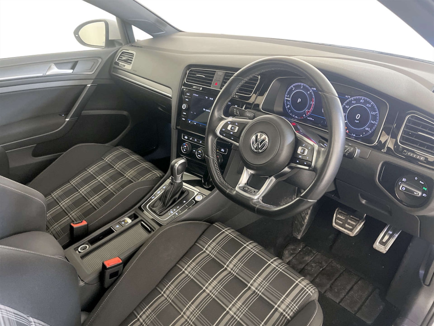 Used Volkswagen Golf 2019 for sale - 77301709: Photo 16
