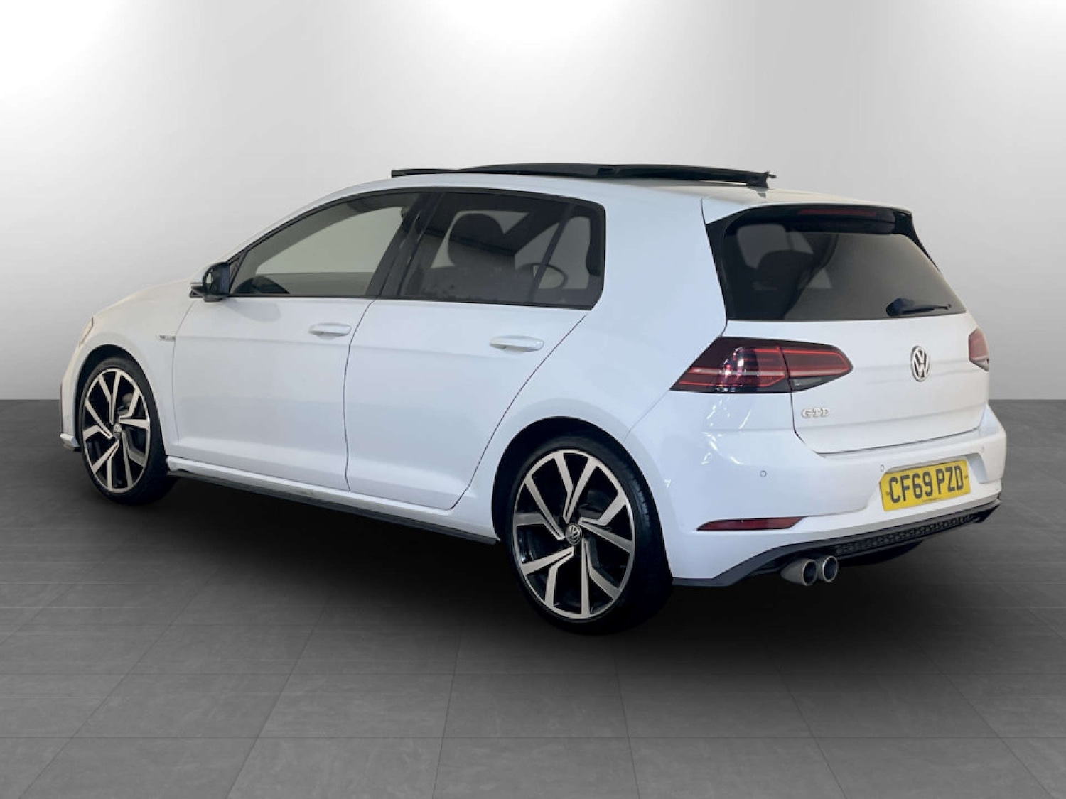 Used Volkswagen Golf 2019 for sale - 77301709: Photo 8