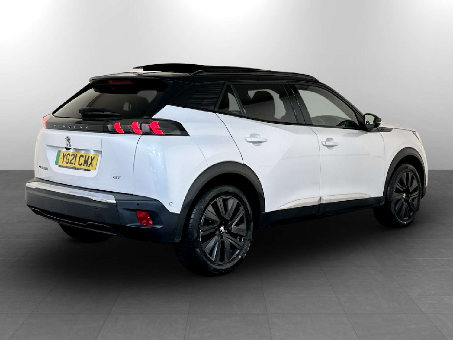 Used Peugeot 2008 2021 for sale - 77535086: Photo 10