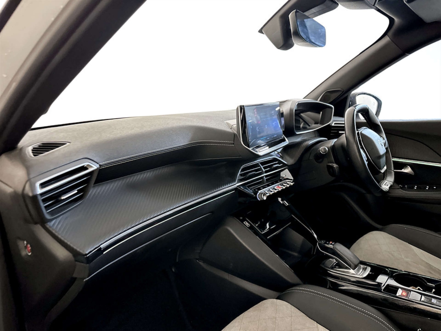 Used Peugeot 2008 2021 for sale - 77535086: Photo 12