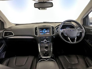 Used Ford Edge 2017 for sale - 76139576: Photo 3