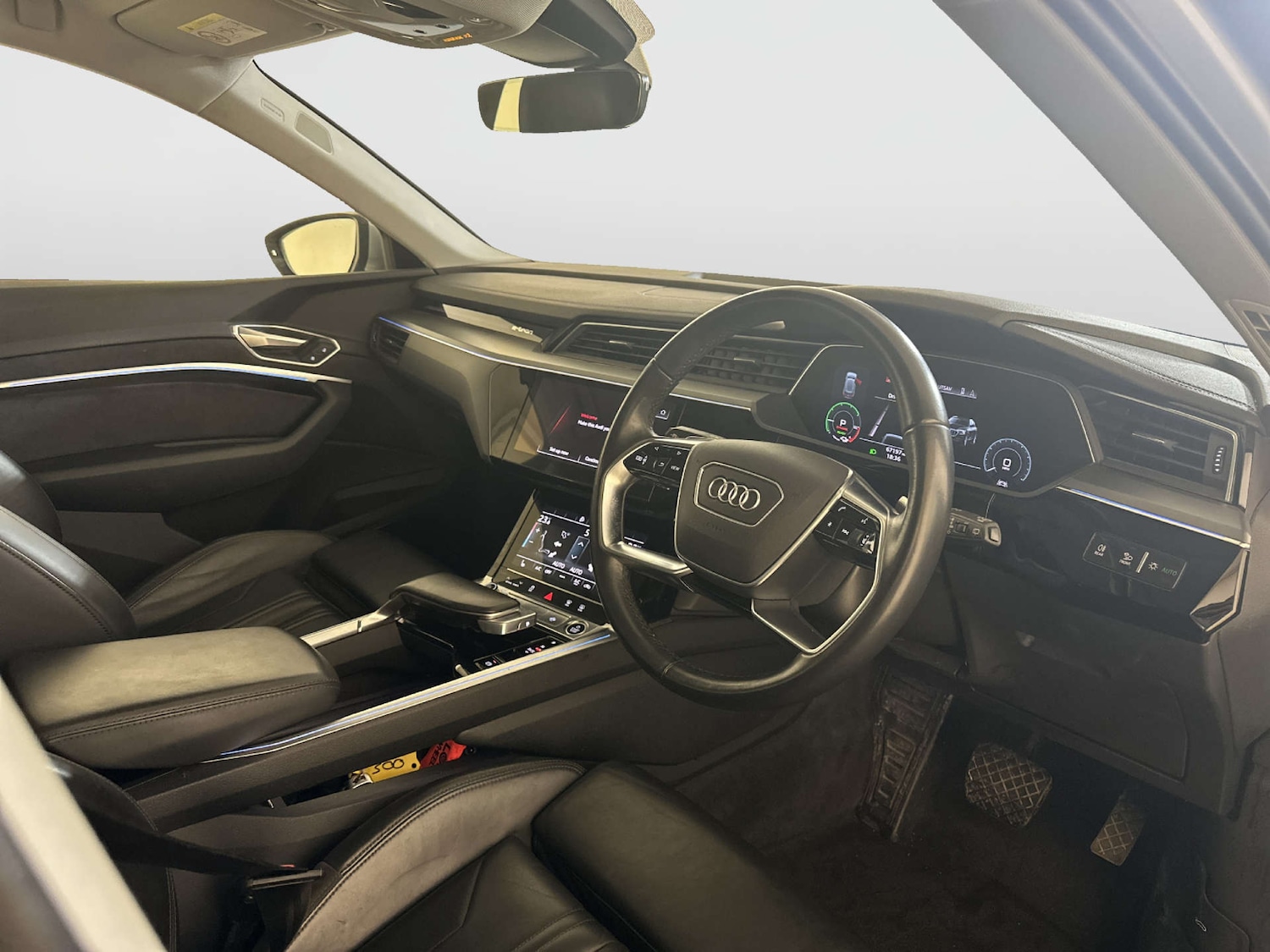 Used Audi e-tron 2021 for sale - 78068193: Photo 15