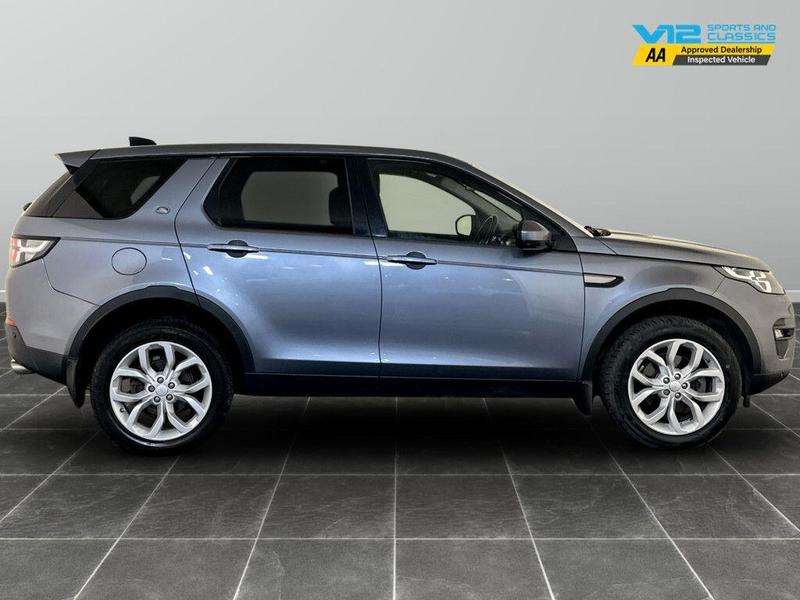 Used Land Rover Discovery Sport 2018 for sale - 76352197: Photo 11