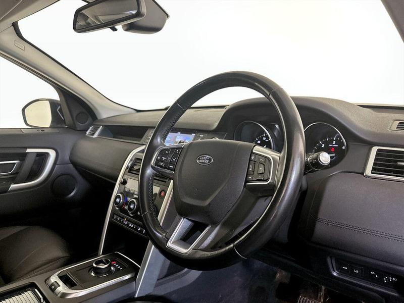 Used Land Rover Discovery Sport 2018 for sale - 76352197: Photo 15