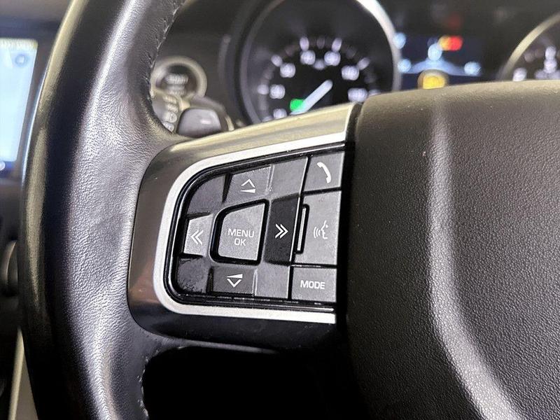 Used Land Rover Discovery Sport 2018 for sale - 76352197: Photo 17