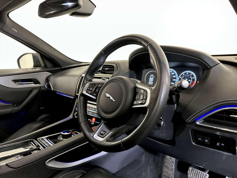 Used Jaguar F-Pace 2017 for sale - 77013715: Photo 17
