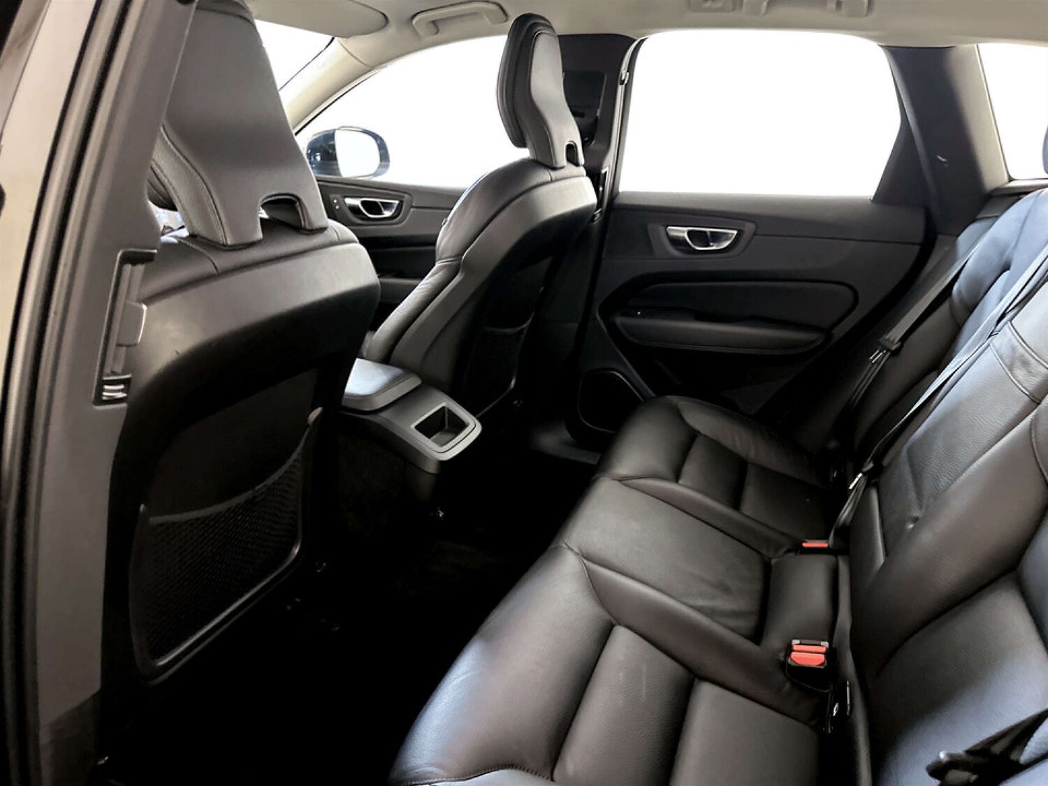 Used Volvo XC60 2020 for sale - 77690689: Photo 14