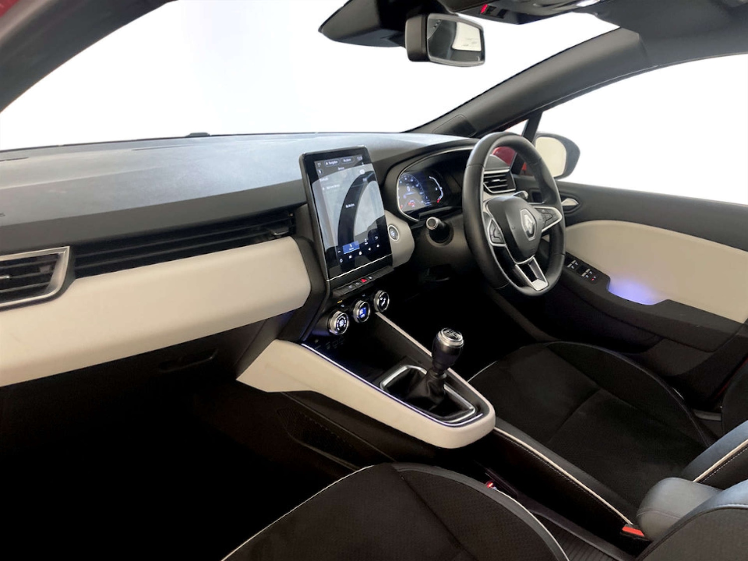 Used Renault Clio 2021 for sale - 77185337: Photo 12