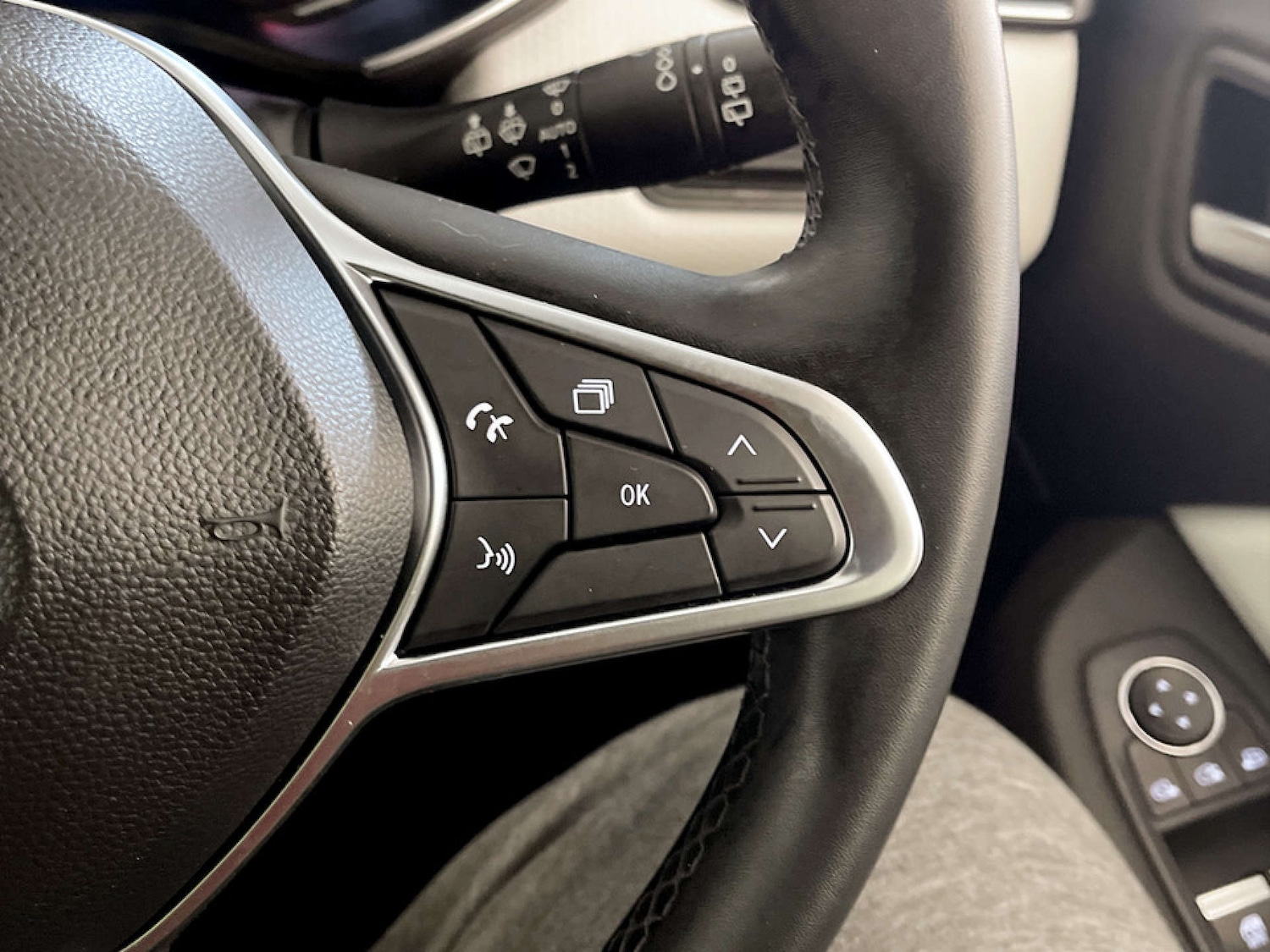 Used Renault Clio 2021 for sale - 77185337: Photo 18