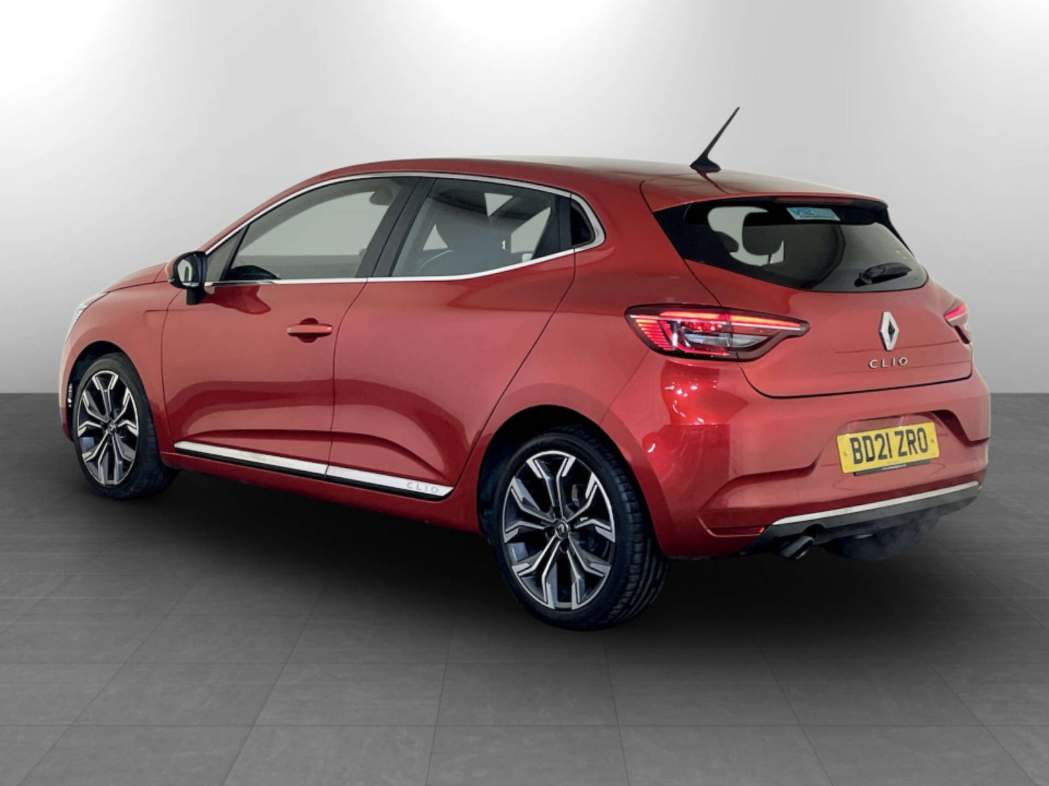 Used Renault Clio 2021 for sale - 77185337: Photo 8