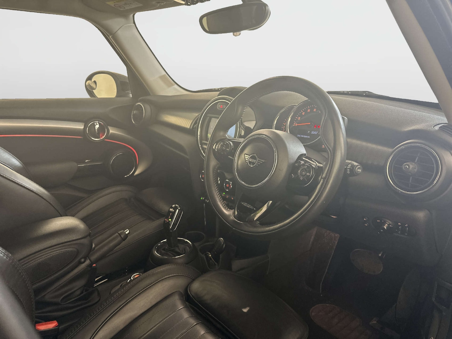 Used MINI Hatch 2019 for sale - 77903055: Photo 15