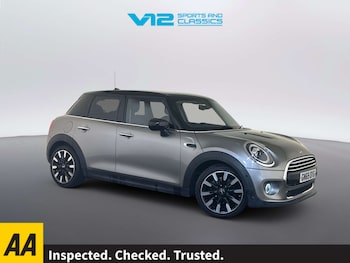 Used MINI Hatch 2019 for sale - 77903055: Photo
