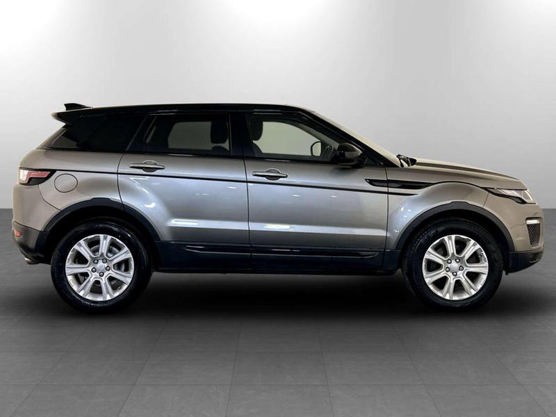 Used Land Rover Range Rover Evoque 2017 for sale - 77063935: Photo 11
