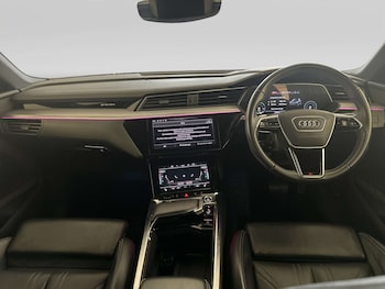 Used Audi e-tron 2021 for sale - 78814475: Photo