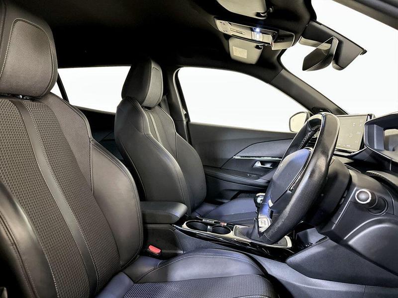 Used Peugeot 2008 2021 for sale - 76415843: Photo 13