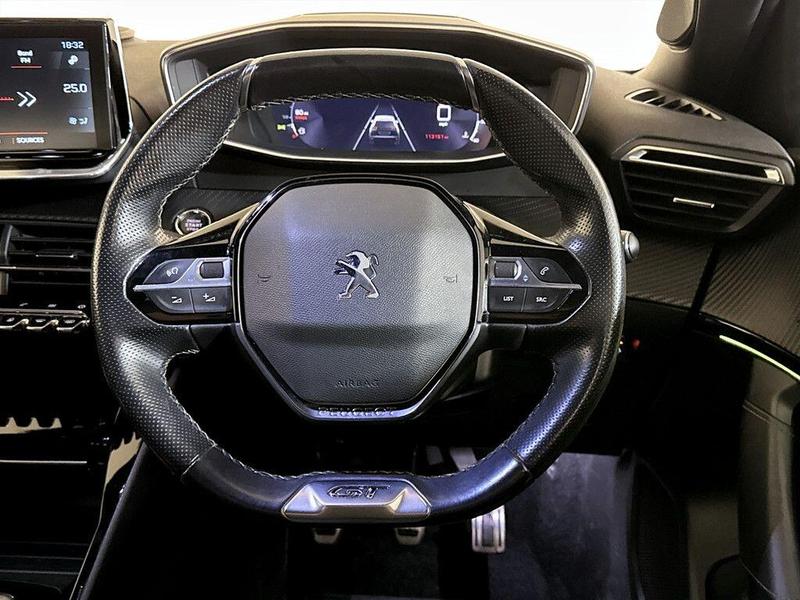 Used Peugeot 2008 2021 for sale - 76415843: Photo 16