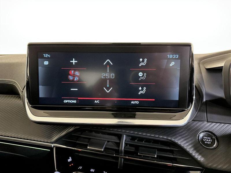 Used Peugeot 2008 2021 for sale - 76415843: Photo 24