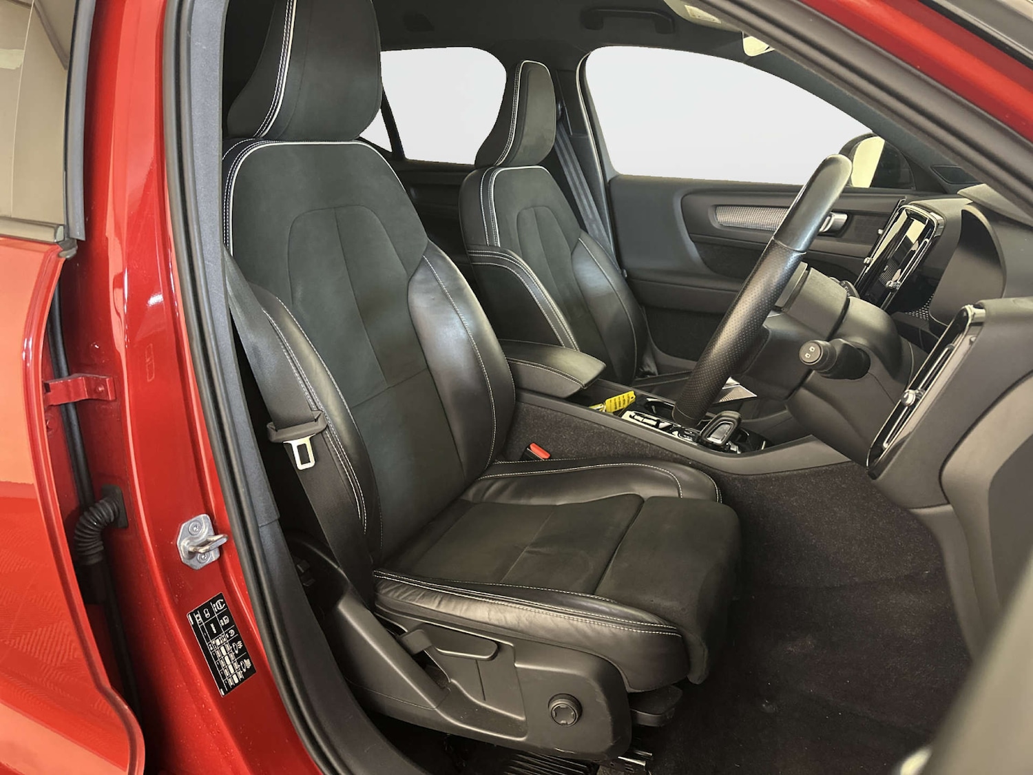 Used Volvo XC40 2021 for sale - 78041875: Photo 13