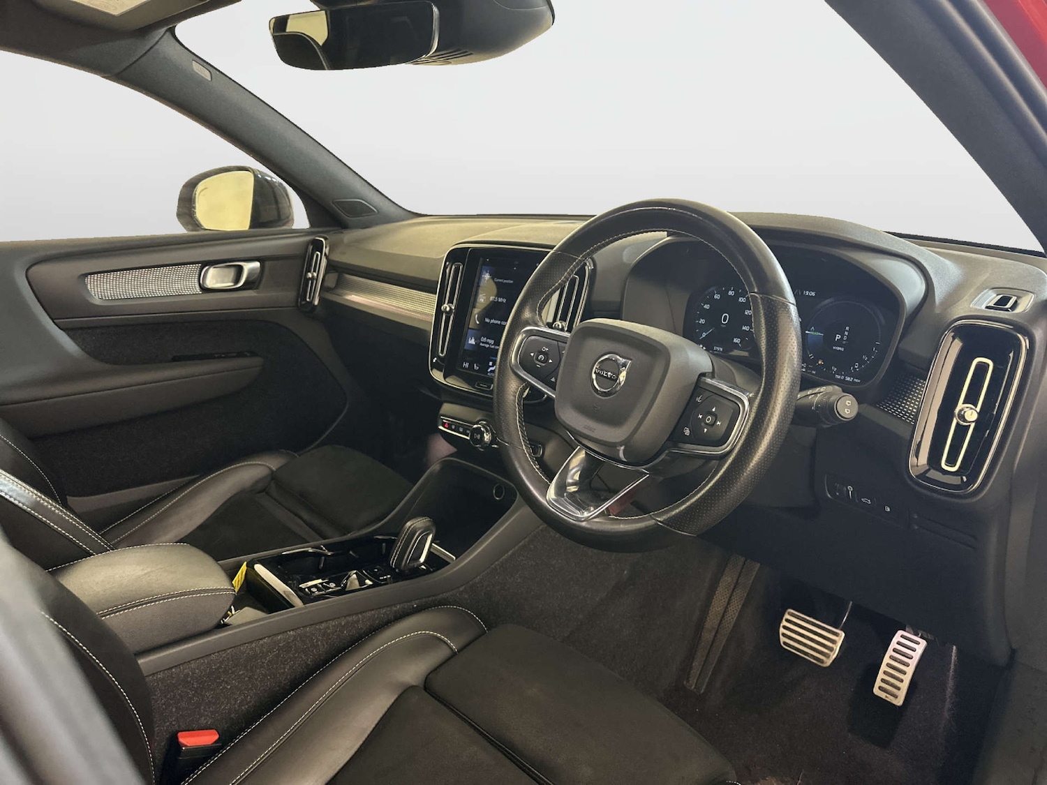 Used Volvo XC40 2021 for sale - 78041875: Photo 15