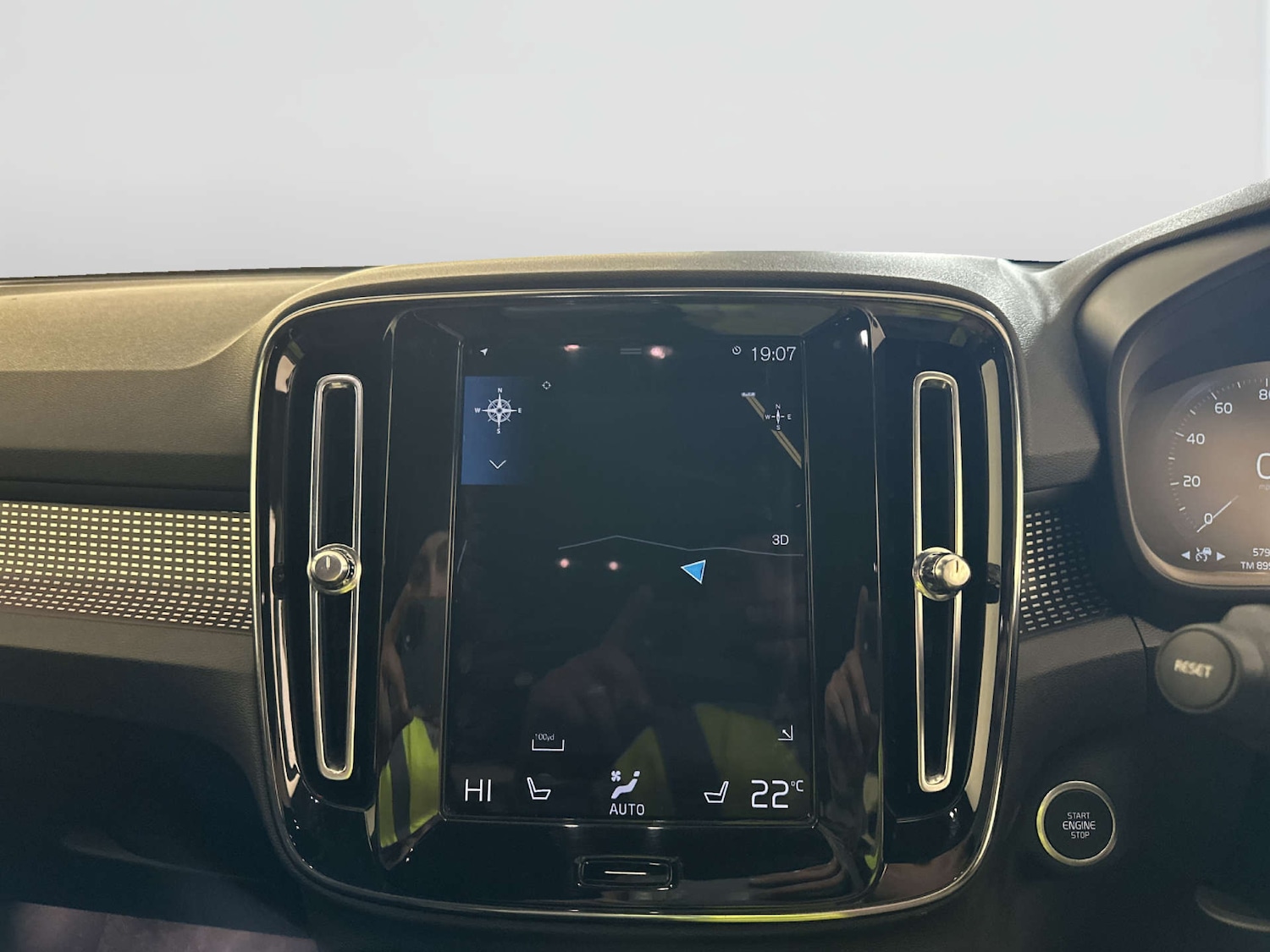 Used Volvo XC40 2021 for sale - 78041875: Photo 21