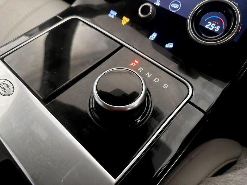 Used Land Rover Range Rover Velar 2018 for sale - 76412178: Photo 26