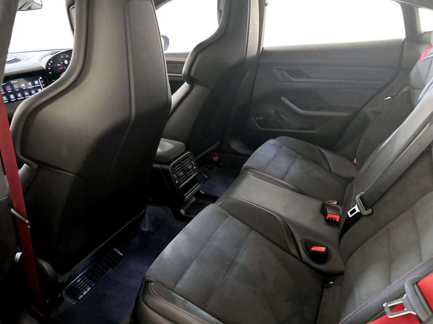 Used Porsche Taycan 2022 for sale - 77782089: Photo 14