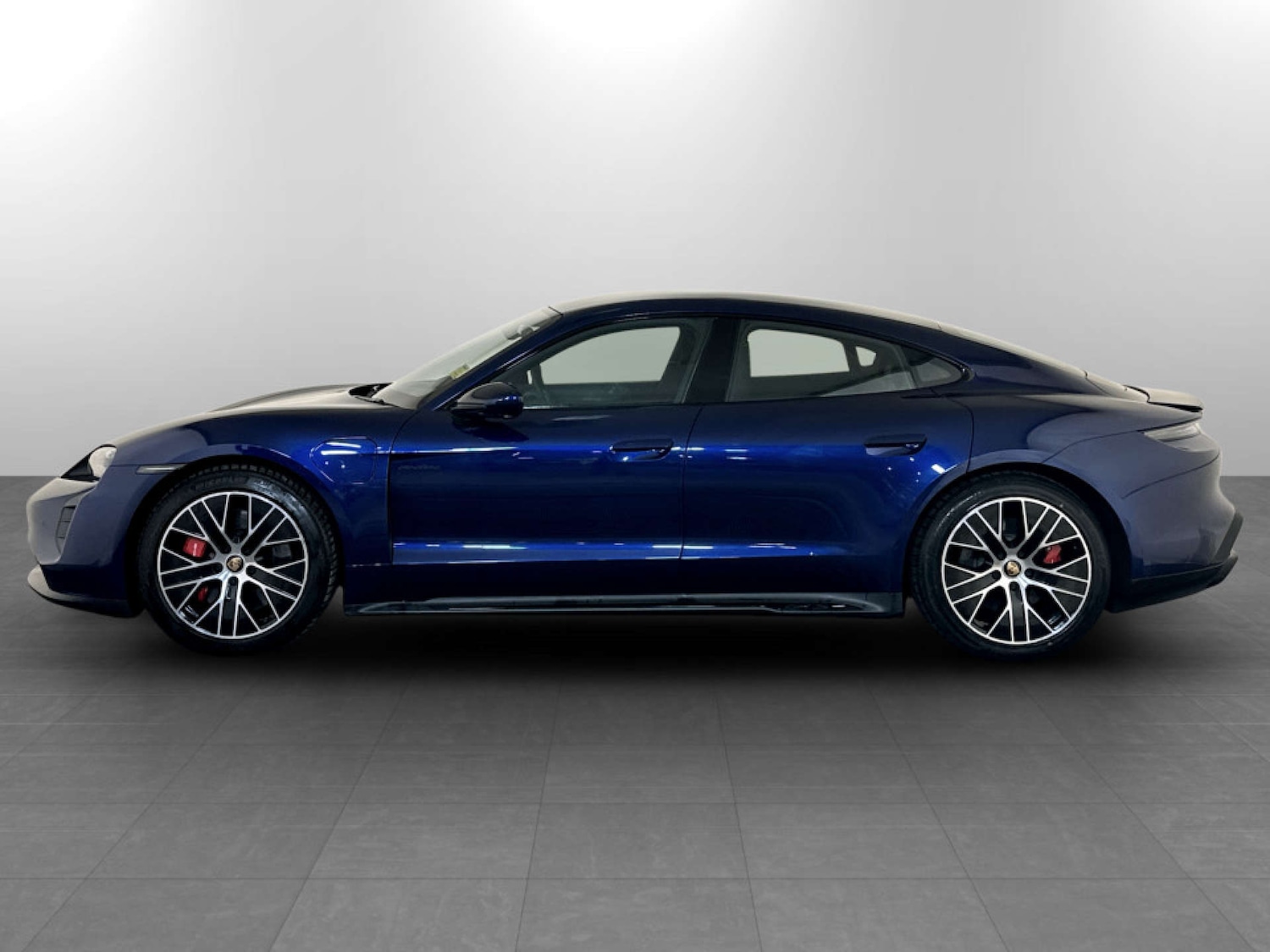 Used Porsche Taycan 2022 for sale - 77782089: Photo 8