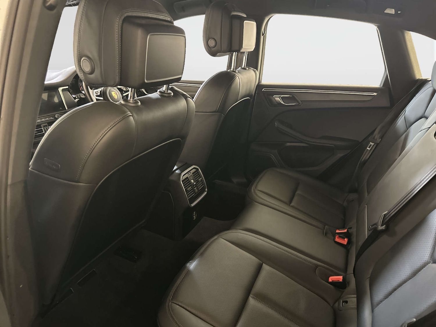 Used Porsche Macan 2019 for sale - 78068253: Photo 14