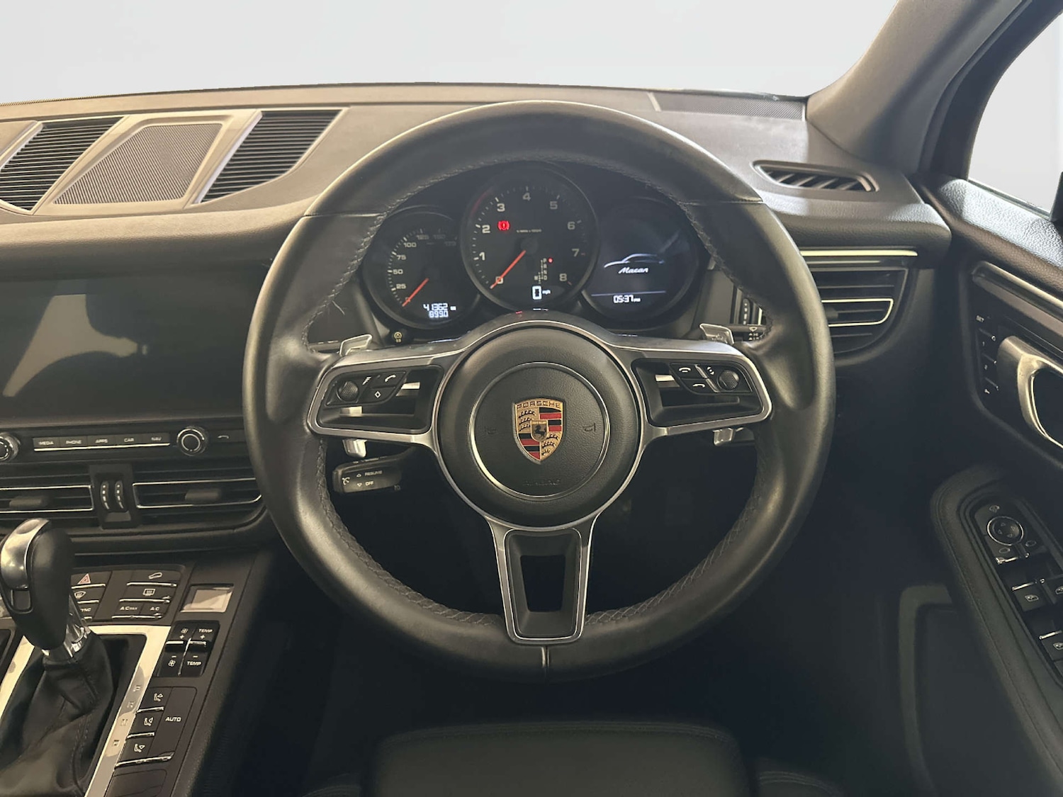 Used Porsche Macan 2019 for sale - 78068253: Photo 16