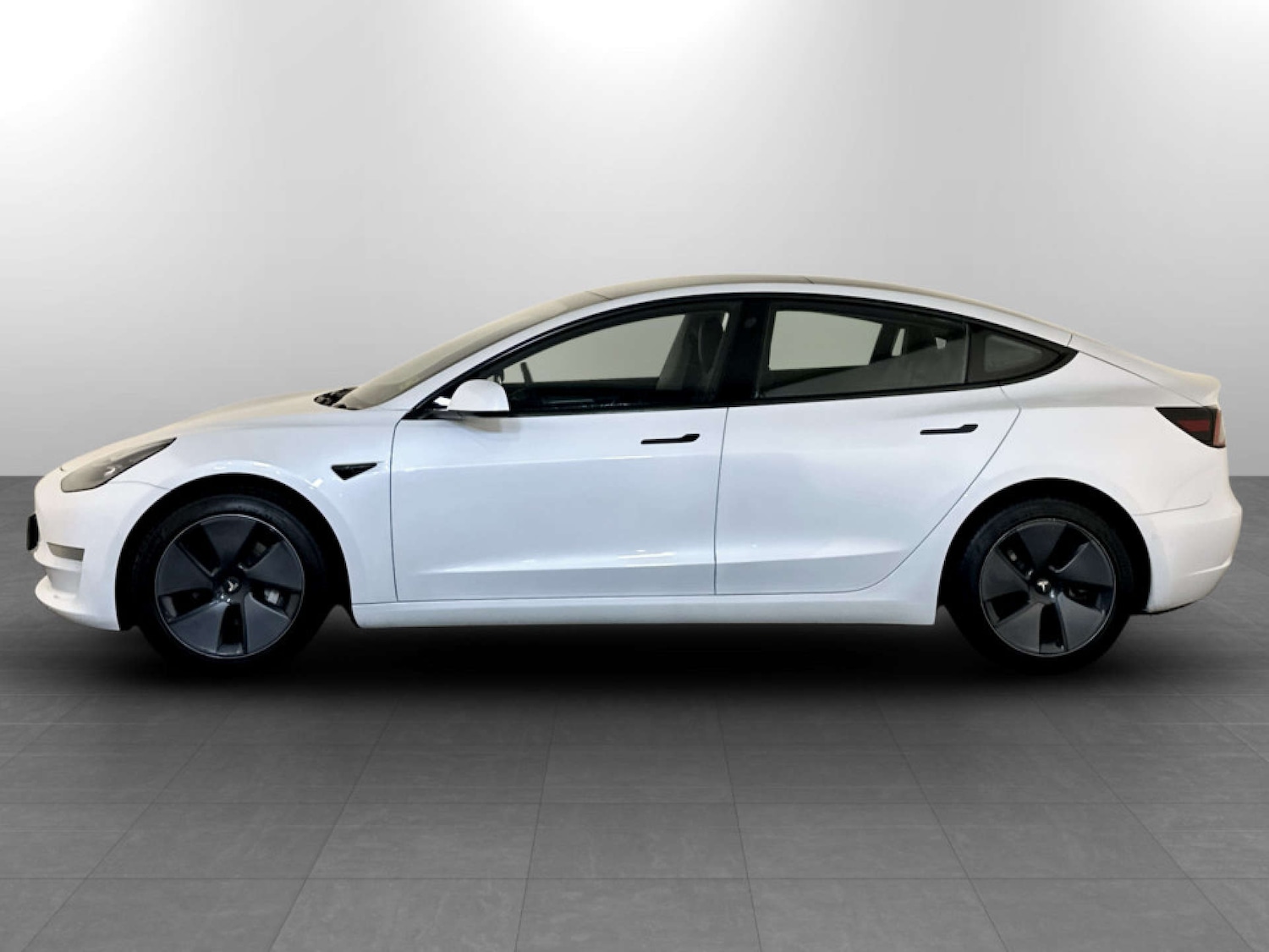 Used Tesla Model 3 2021 for sale - 77328563: Photo 7