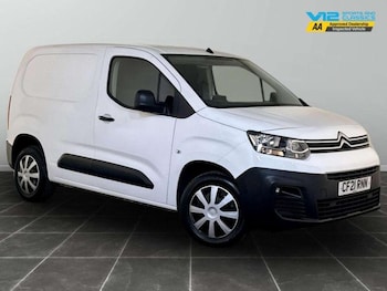 Used Citroen Berlingo 2021 for sale - 76819249: Photo