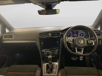 Used Volkswagen Golf 2019 for sale - 78511061: Photo