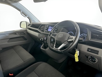 Used Volkswagen Transporter 2023 for sale - 75525106: Photo