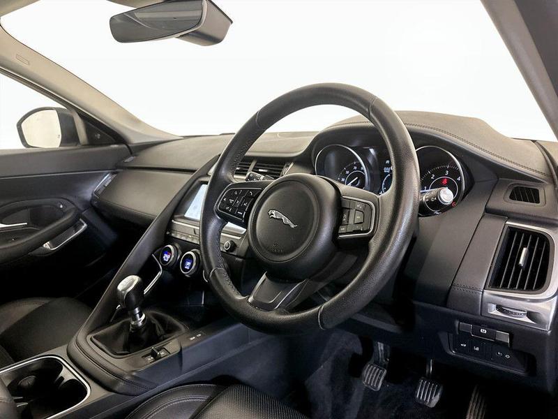 Used Jaguar E-Pace 2020 for sale - 76391372: Photo 15