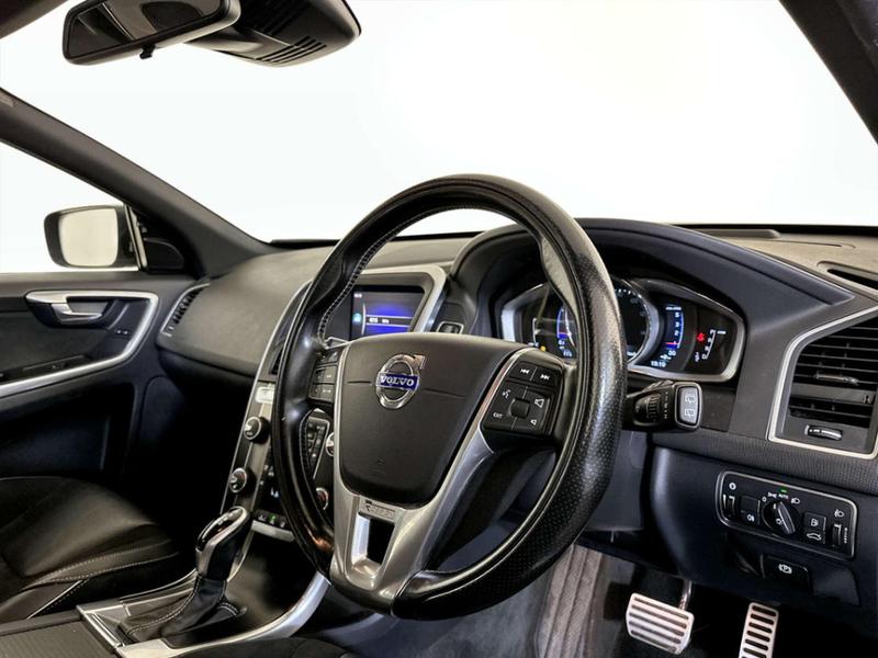 Used Volvo XC60 2017 for sale - 76854840: Photo 14