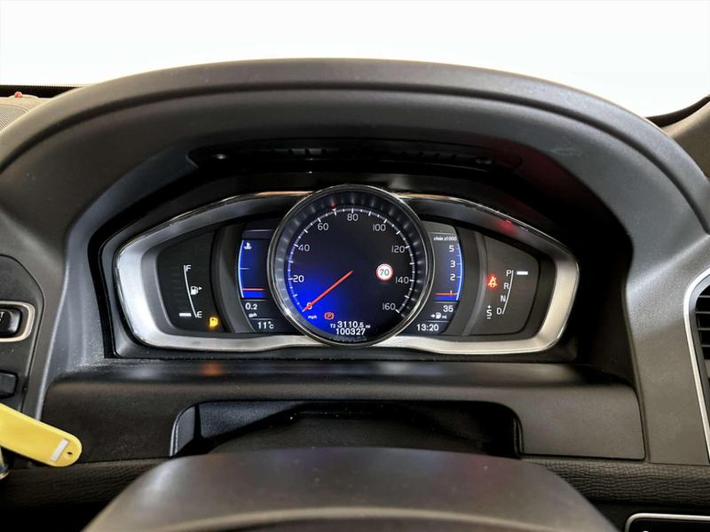 Used Volvo XC60 2017 for sale - 76854840: Photo 17