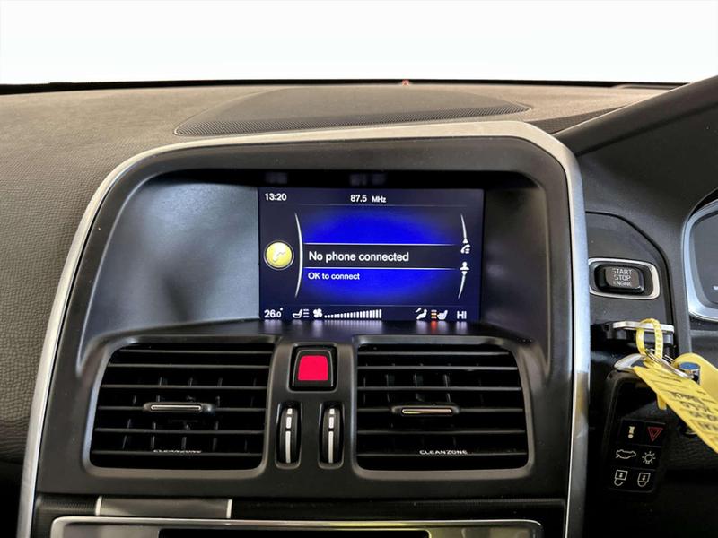 Used Volvo XC60 2017 for sale - 76854840: Photo 21