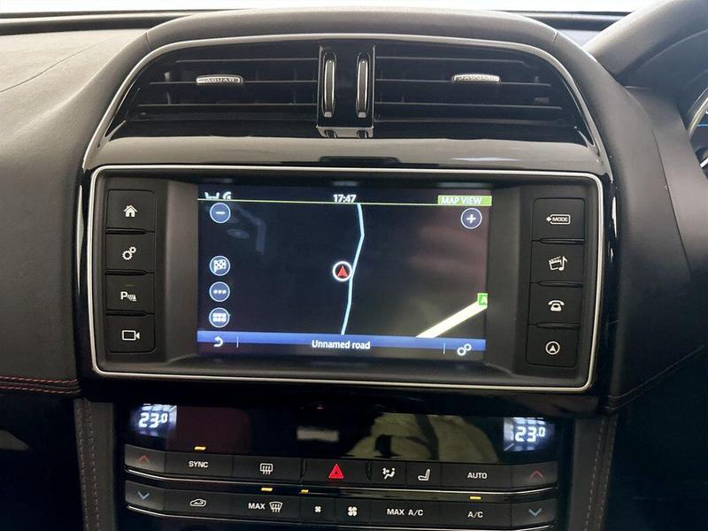 Used Jaguar F-Pace 2017 for sale - 76603386: Photo 21