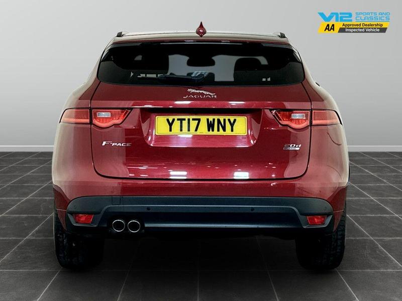 Used Jaguar F-Pace 2017 for sale - 76603386: Photo 9