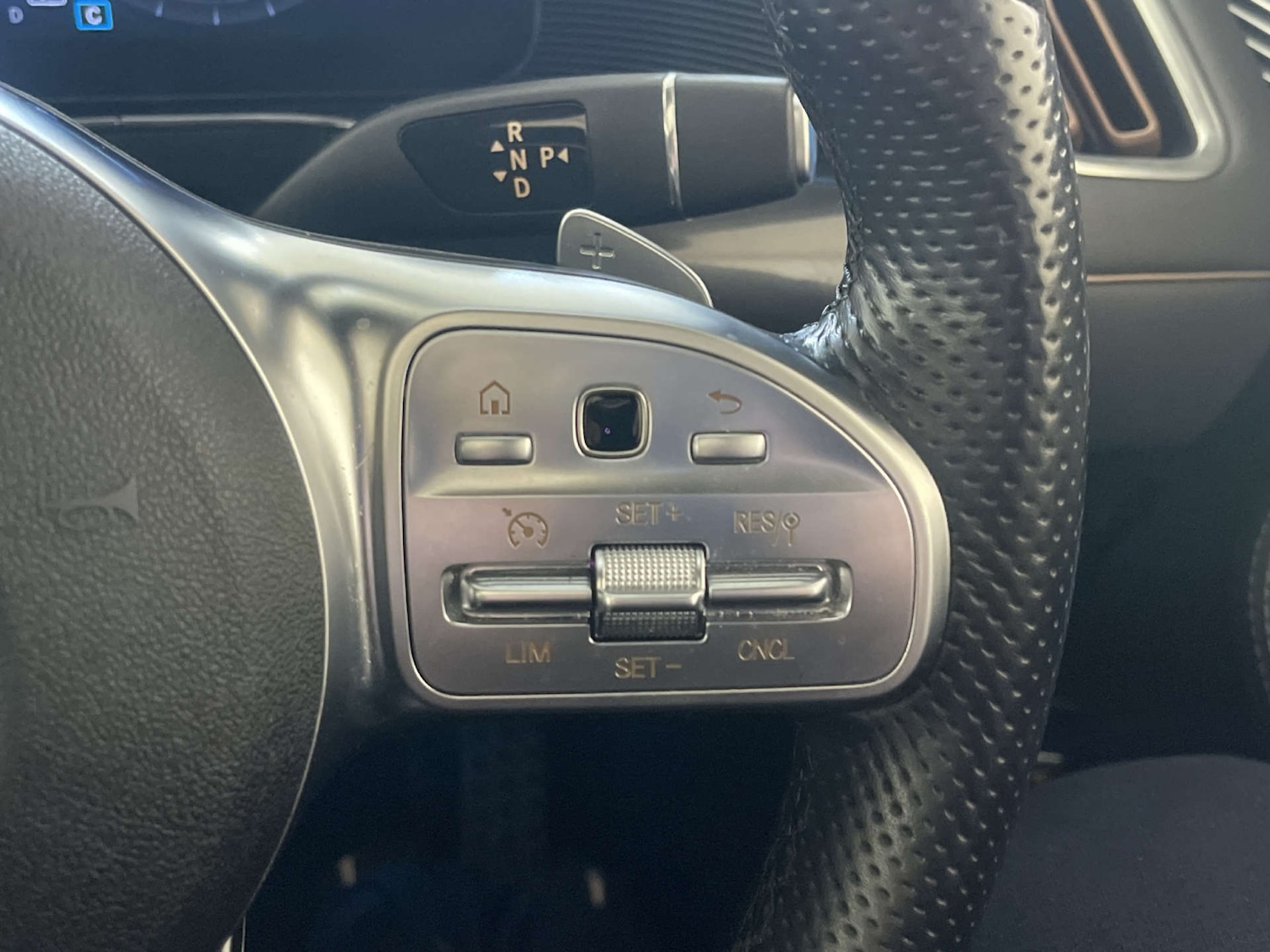 Used Mercedes-Benz EQC 2022 for sale - 77989947: Photo 21