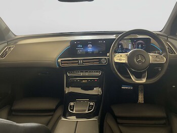 Used Mercedes-Benz EQC 2022 for sale - 77989947: Photo