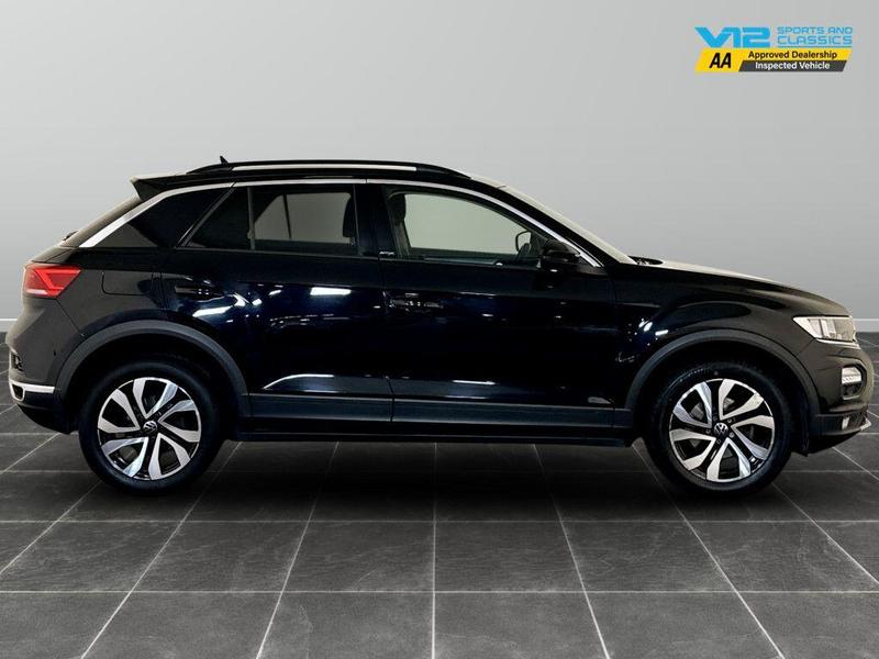 Used Volkswagen T-Roc 2021 for sale - 76488595: Photo 11