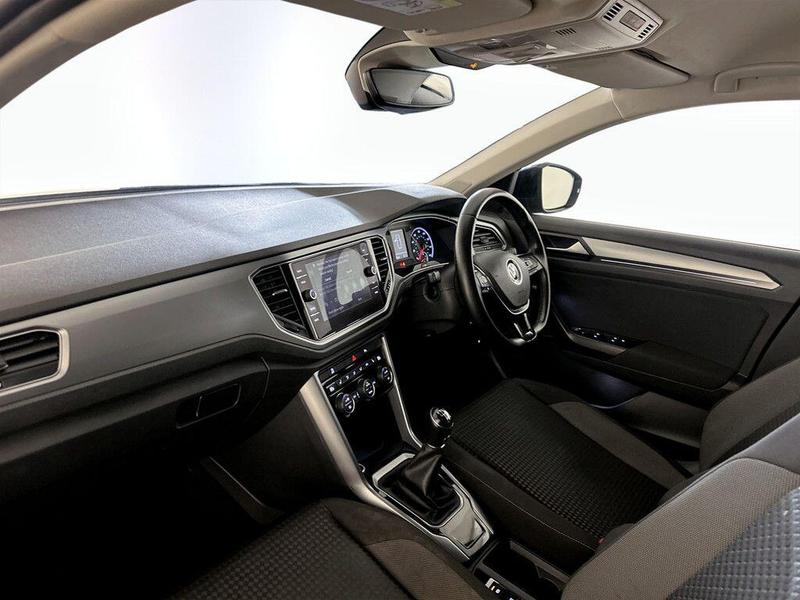 Used Volkswagen T-Roc 2021 for sale - 76488595: Photo 12