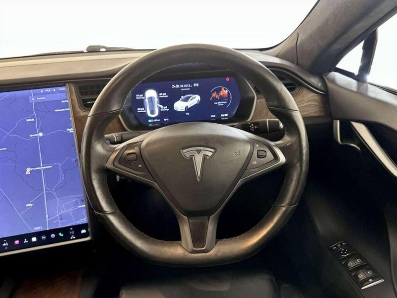 Used Tesla Model S 2021 for sale - 76826059: Photo 16