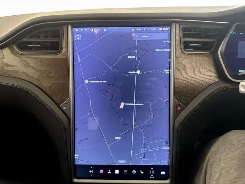 Used Tesla Model S 2021 for sale - 76826059: Photo 22