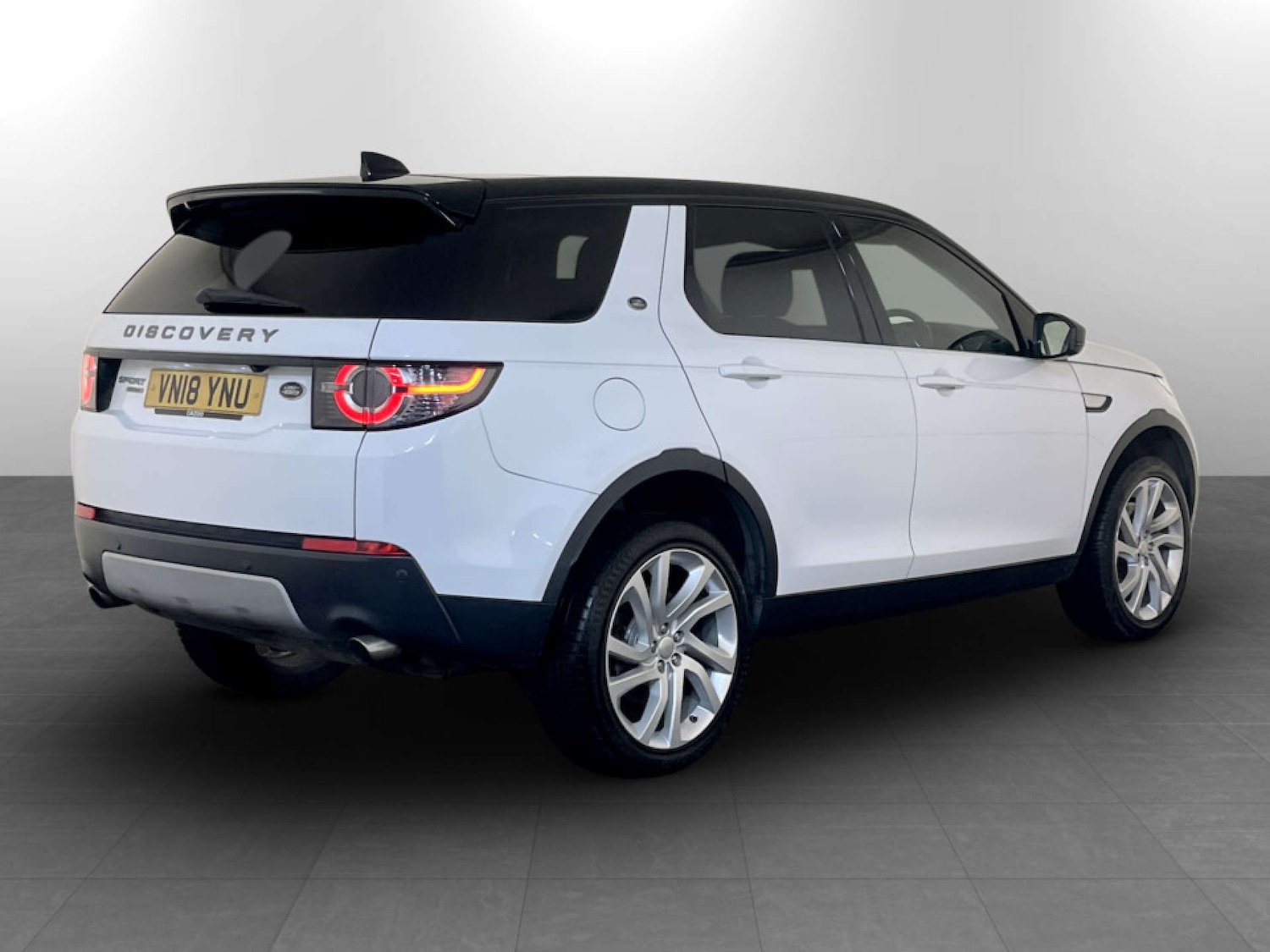Used Land Rover Discovery Sport 2018 for sale - 77621913: Photo 10