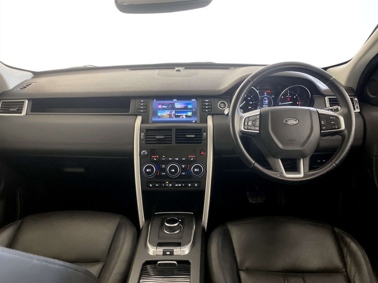 Used Land Rover Discovery Sport 2018 for sale - 77621913: Photo 3