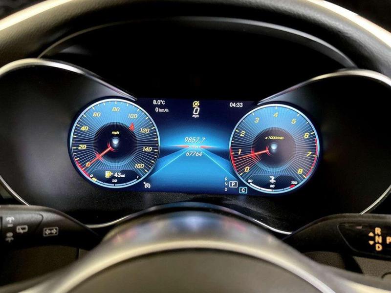 Used Mercedes-Benz C Class 2019 for sale - 76825845: Photo 17