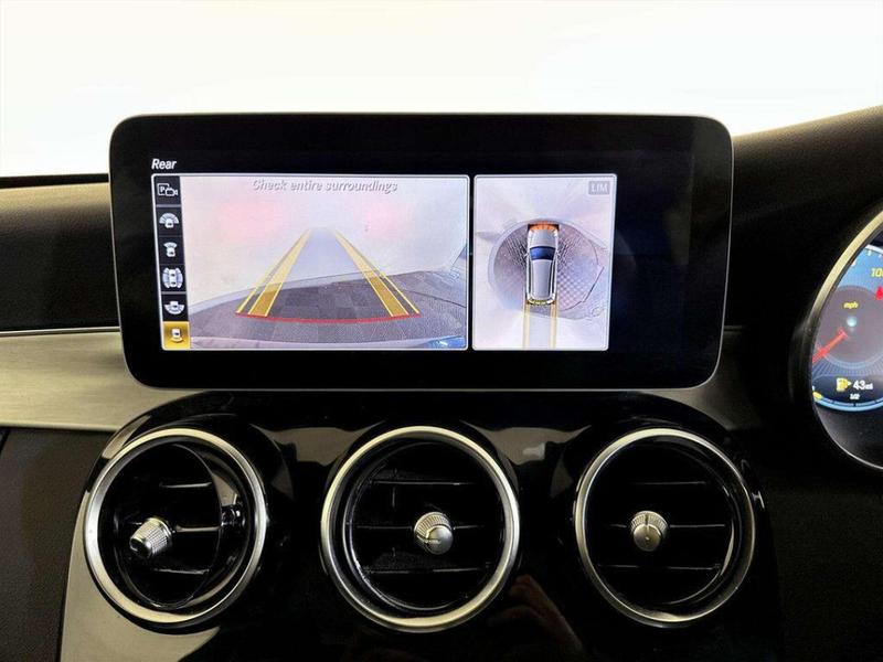 Used Mercedes-Benz C Class 2019 for sale - 76825845: Photo 21