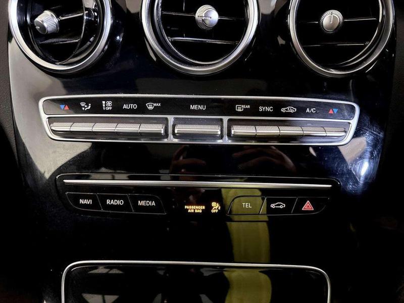 Used Mercedes-Benz C Class 2019 for sale - 76825845: Photo 26